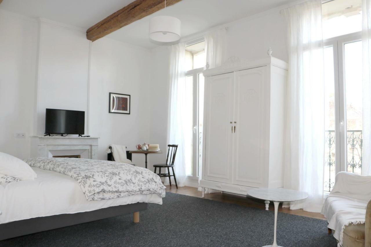 Aumes Sweet Home Chambre D'Hotes Екстериор снимка